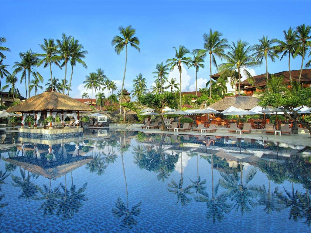 استخر هتل nusa doa beach hotel bali